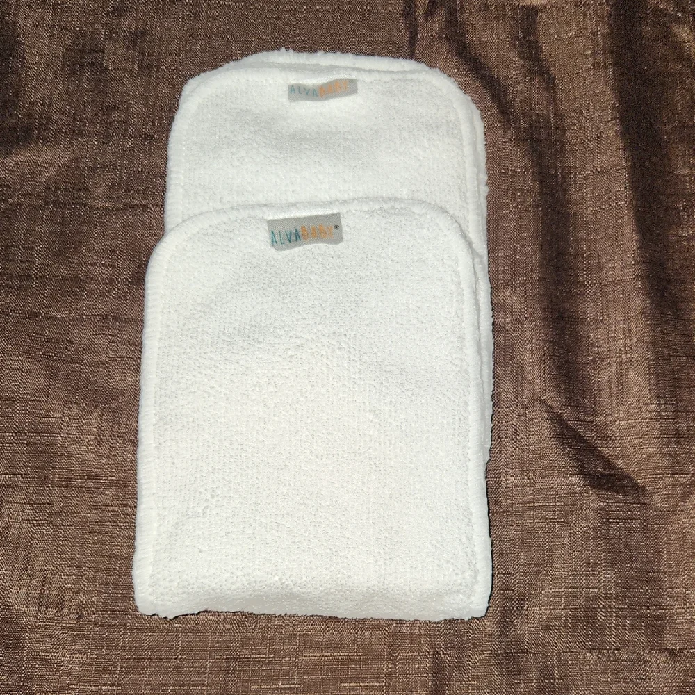 Lot Of 4 New Ava Baby Diaper Cover With 8 Inserts
